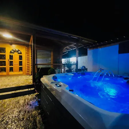 Holiday home Wild House *