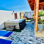 Сasa de vacaciones Wild House
